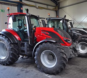 Valtra AdBlue Removal